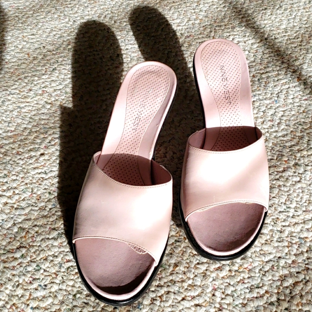 Nine West-WNKATO, light pink, leather size 6 👠